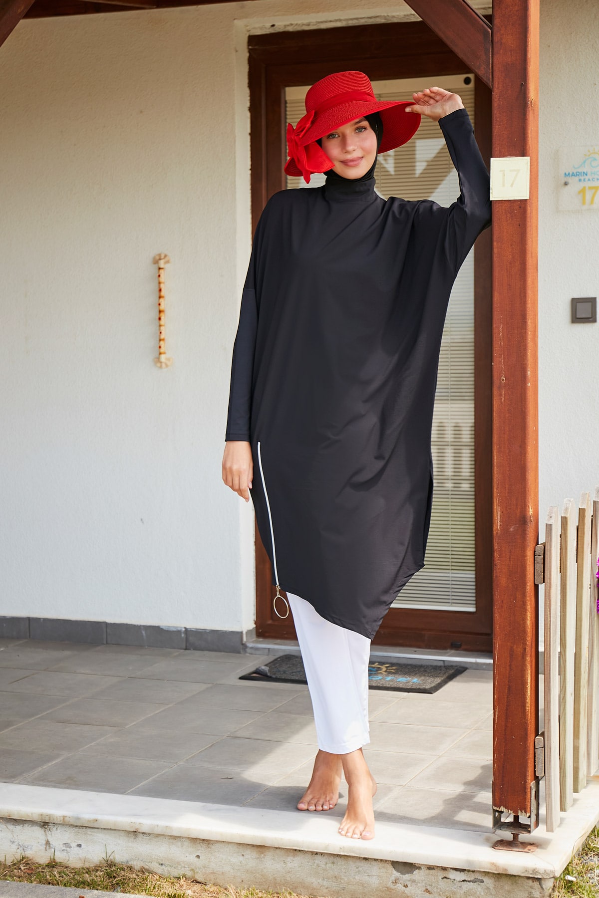 Basic Black Fully Covered Hijab Swimwear M2318
